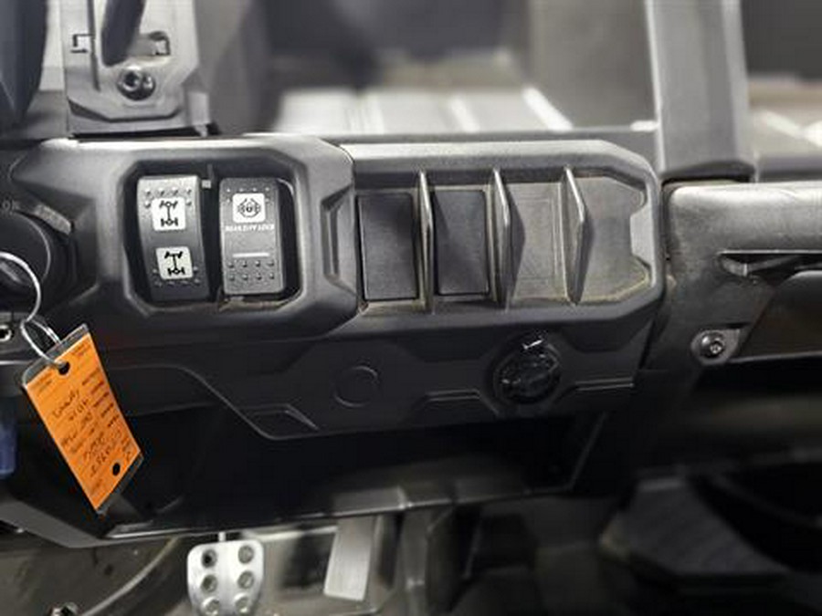 2026 Can-Am Defender MAX DPS HD10