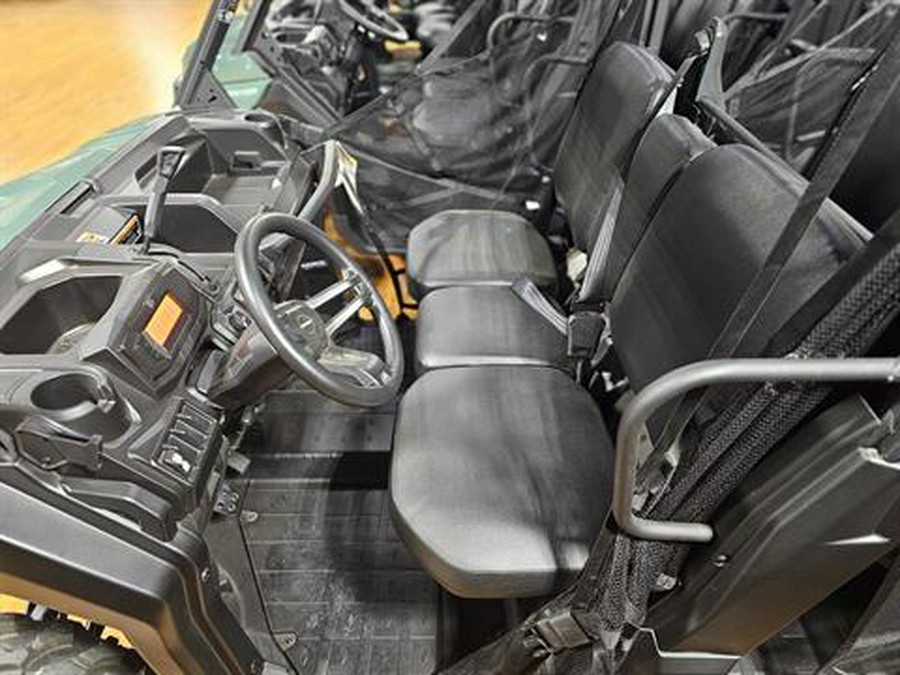 2026 Can-Am Defender MAX DPS HD10