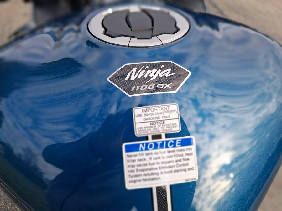 2026 Kawasaki Ninja® 1100SX SE ABS