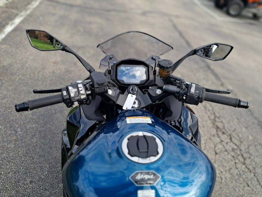 2026 Kawasaki Ninja® 1100SX SE ABS