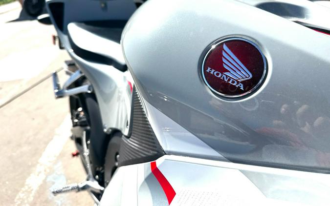 2025 Honda CBR600RR ABS