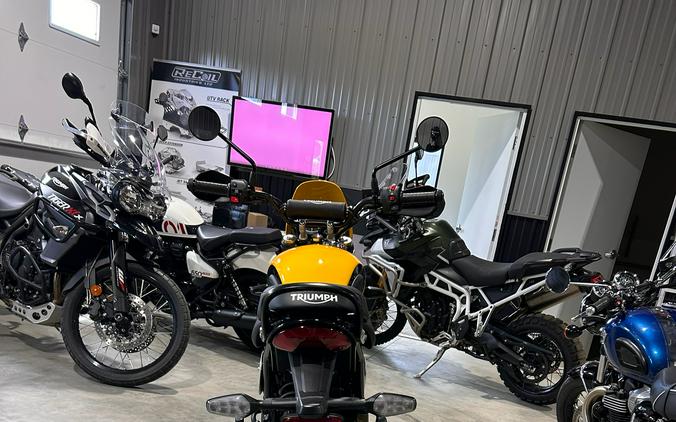 2026 Triumph Scrambler 400 XC