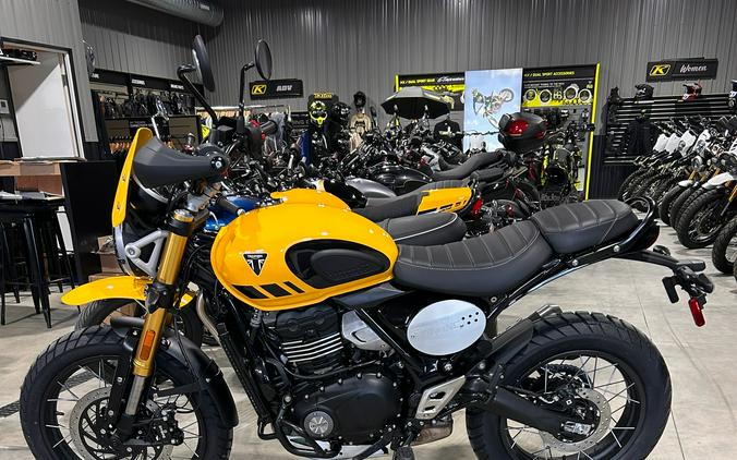 2026 Triumph Scrambler 400 XC
