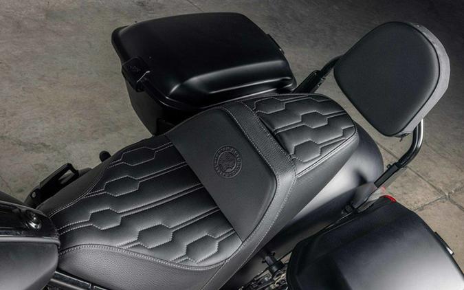 2025 Indian Sport Chief RT Black Smoke