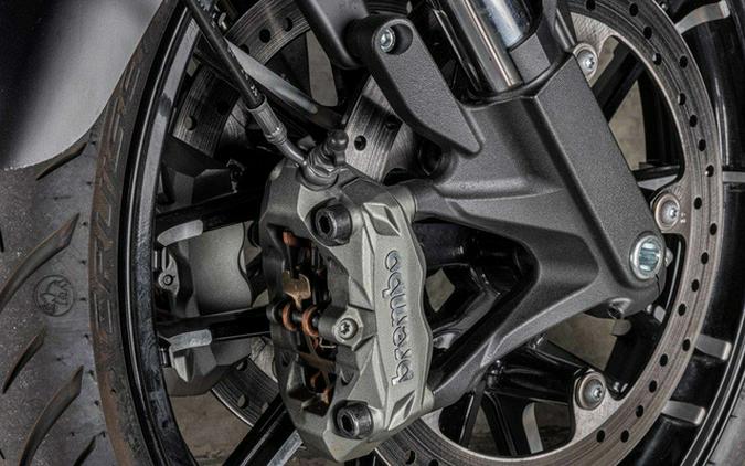 2025 Indian Sport Chief RT Black Smoke