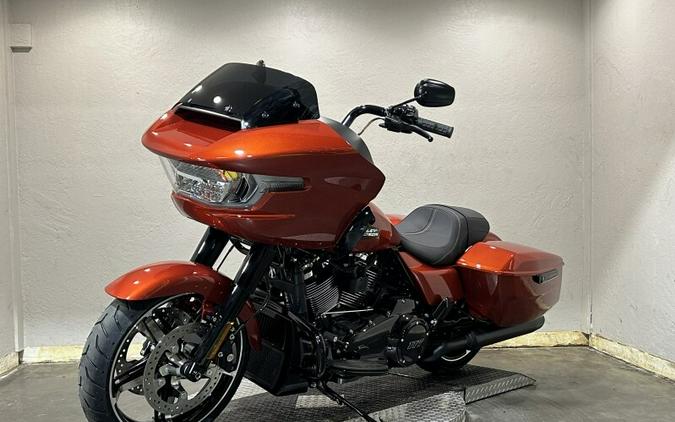 Harley-Davidson Road Glide® 2024 FLTRX 84445528 WHISKEY FIRE