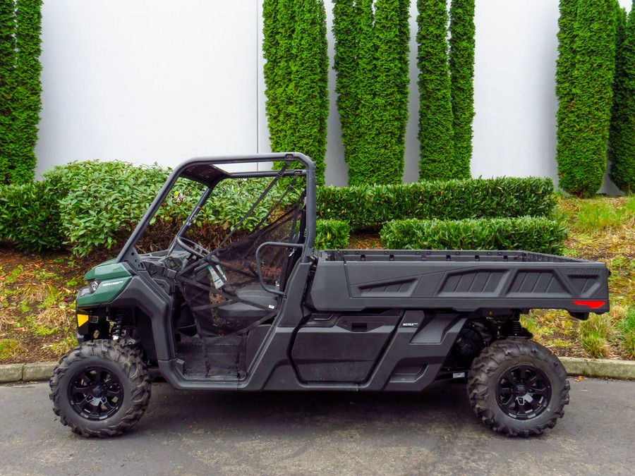 2024 Can-Am® Defender PRO DPS HD10