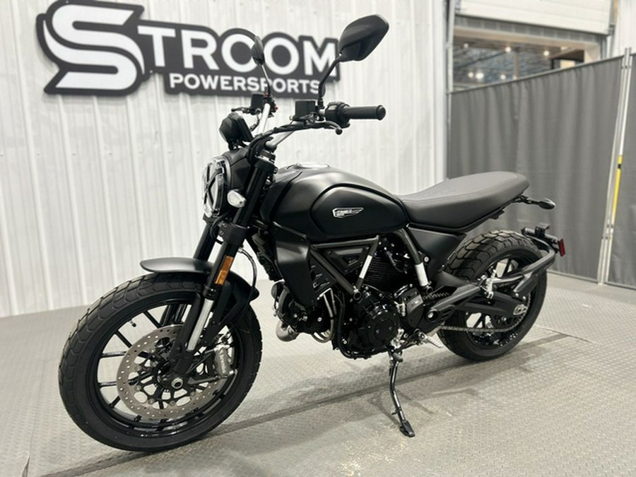 2025 Ducati Scrambler Icon Dark 800 ICON