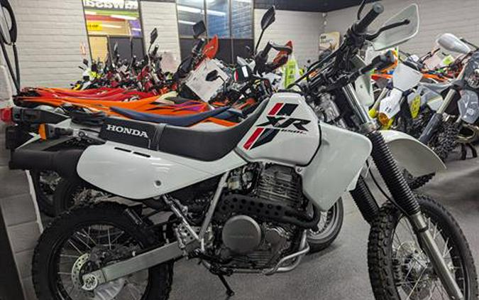 2023 Honda XR650L Review [30th Anniversary Retrospective]