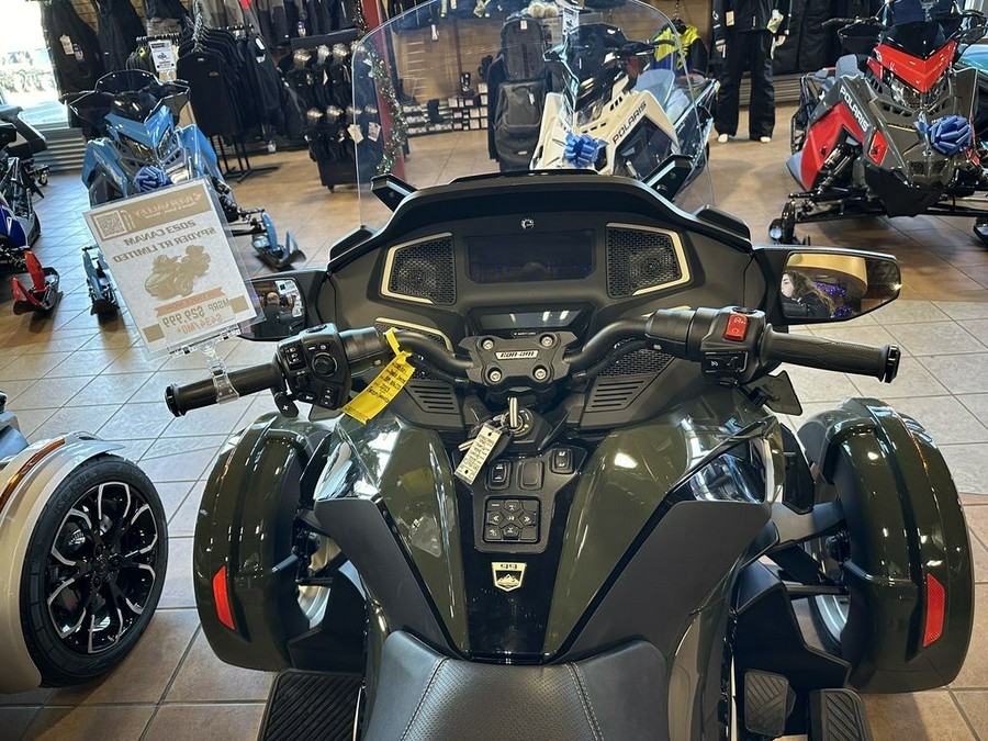 2023 Can-Am™ Spyder RT Sea-To-Sky