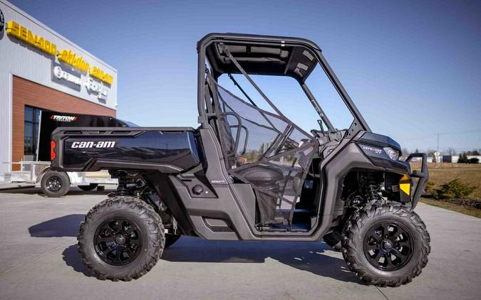 2024 Can-Am® Defender XT HD10