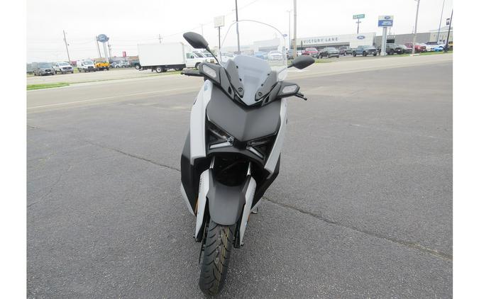 2024 Yamaha XMAX