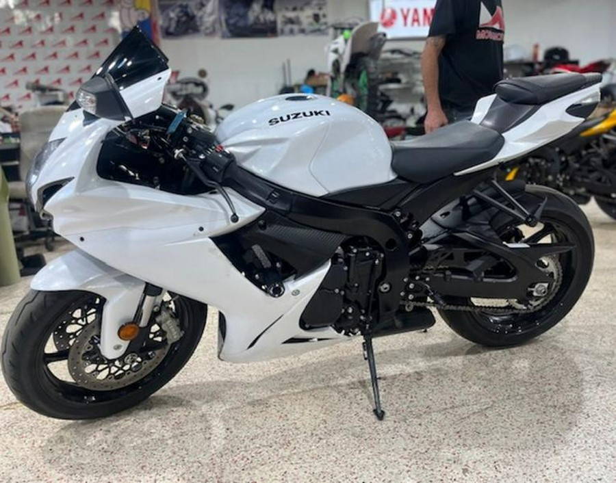 2023 Suzuki GSX-R600