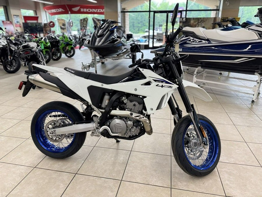 2026 Suzuki DR-Z4SM
