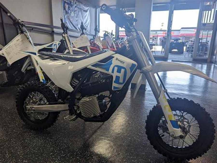 2024 Husqvarna EE 3