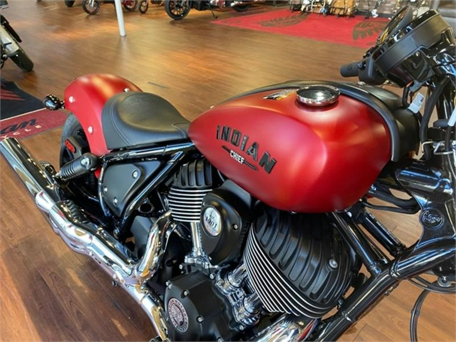 2022 Indian Motorcycle® Chief® ABS Ruby Smoke