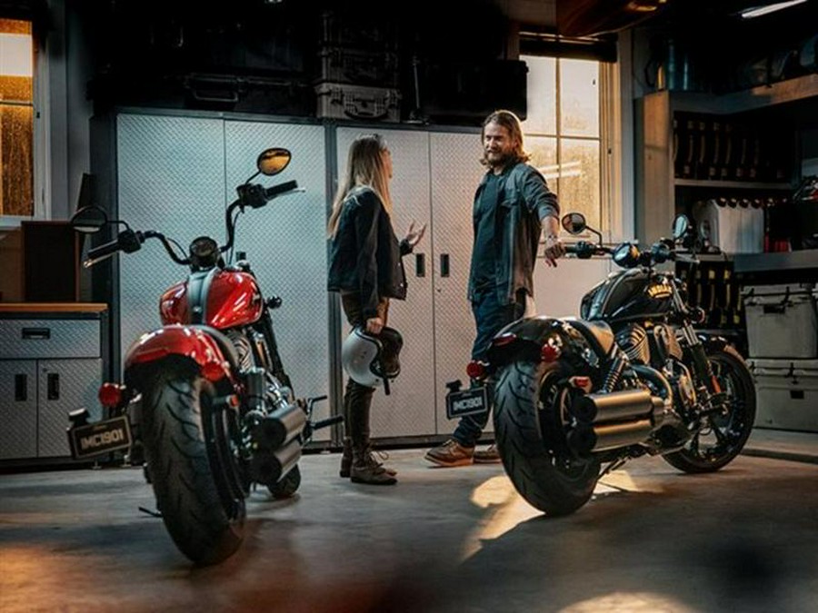 2022 Indian Motorcycle® Chief® ABS Ruby Smoke