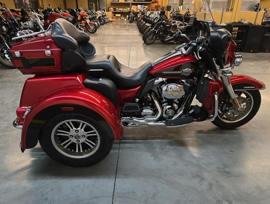 FLHTCUTG 2012 Tri Glide Ultra Classic