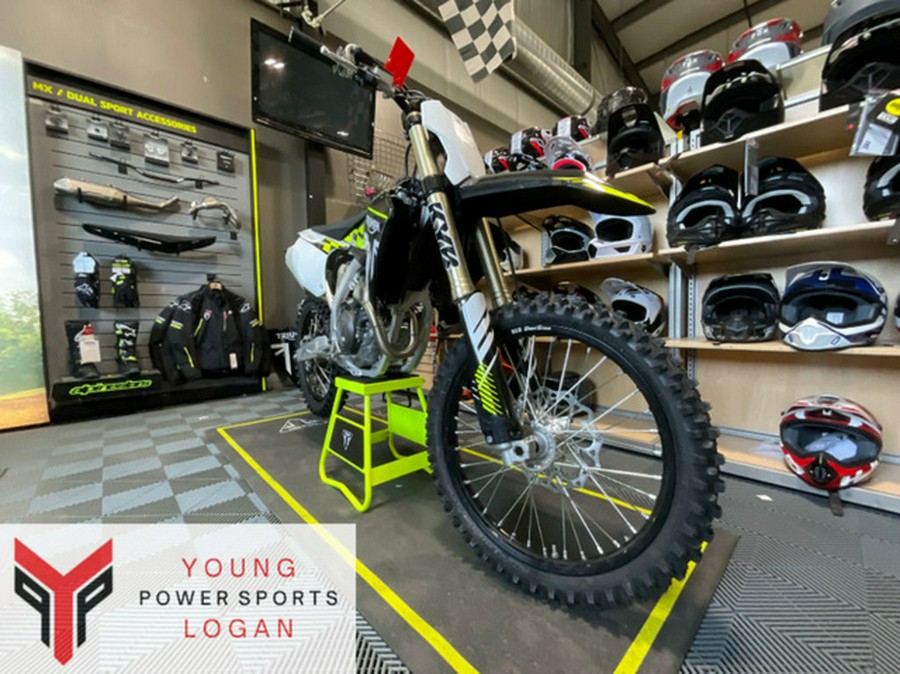 2025 Triumph TF 250-X Jet Black/Pure White