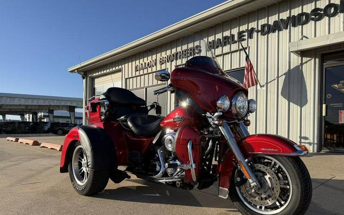 2013 Harley-Davidson® FLHTCUTG - Tri Glide® Ultra Classic®