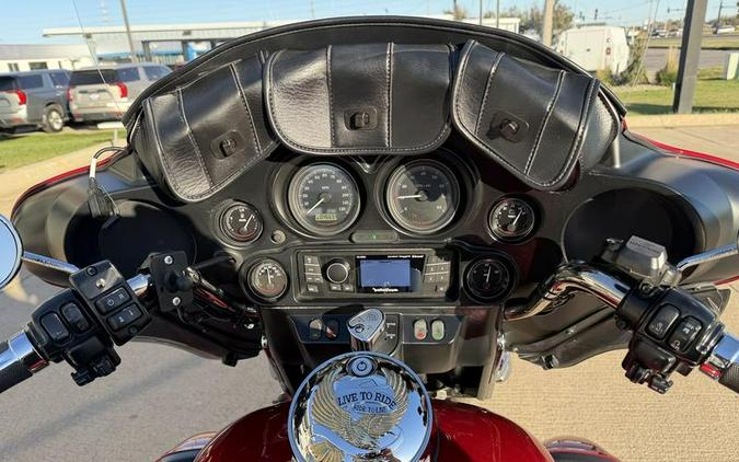 2013 Harley-Davidson® FLHTCUTG - Tri Glide® Ultra Classic®