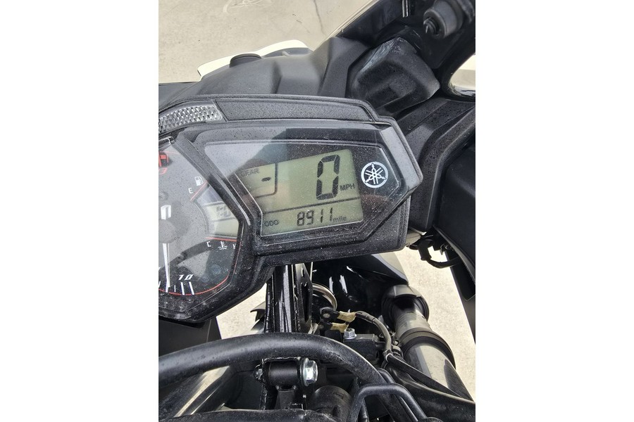 2018 YZF-R3 - Yamaha