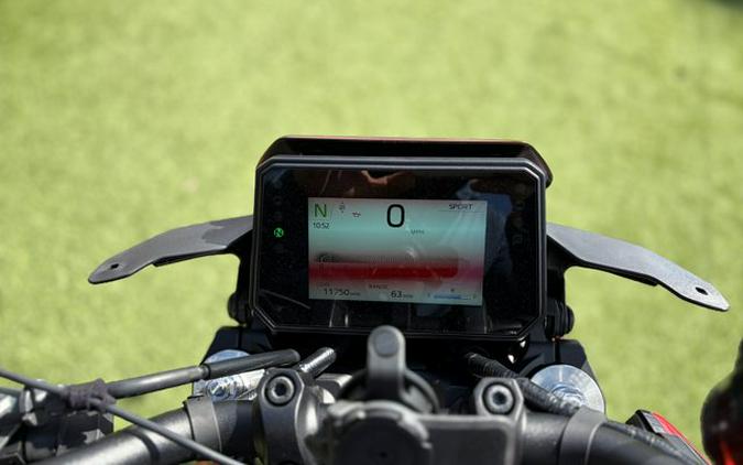 2024 Yamaha MT-09 DEAD POOL LIVERY