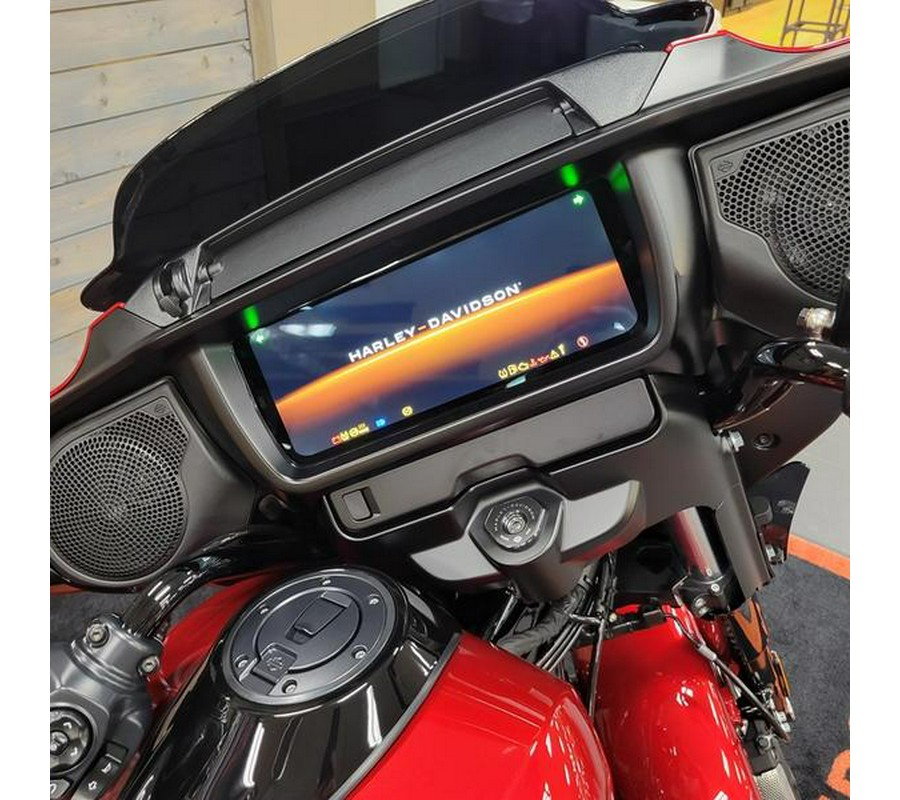 2025 Harley-Davidson® FLHX - Street Glide®