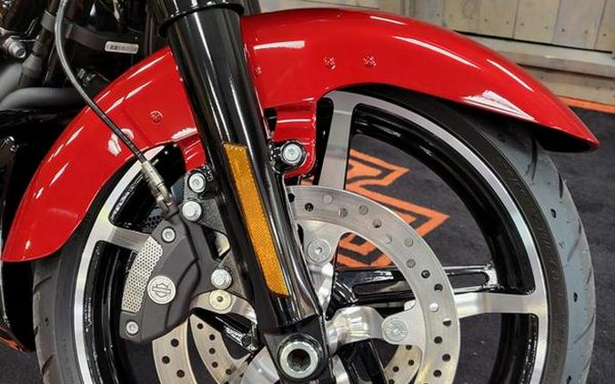 2025 Harley-Davidson® FLHX - Street Glide®