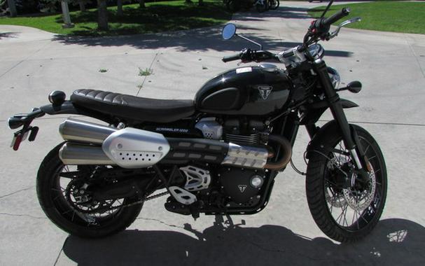 2025 Triumph Scrambler 1200 X Sapphire Black
