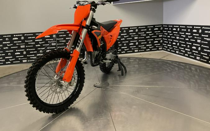 2026 KTM 450 SX-F - 42703M