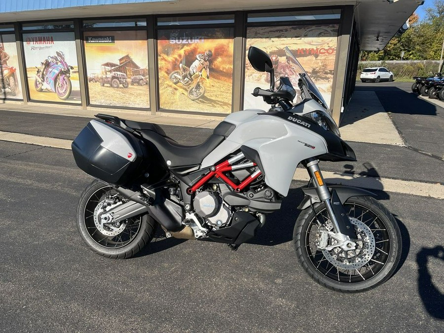 2020 Ducati Multistrada 950 S Spoked Wheels Glossy Grey