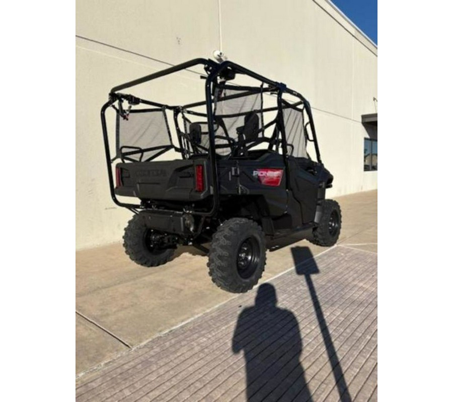 2025 Honda® Pioneer 1000-5 Deluxe