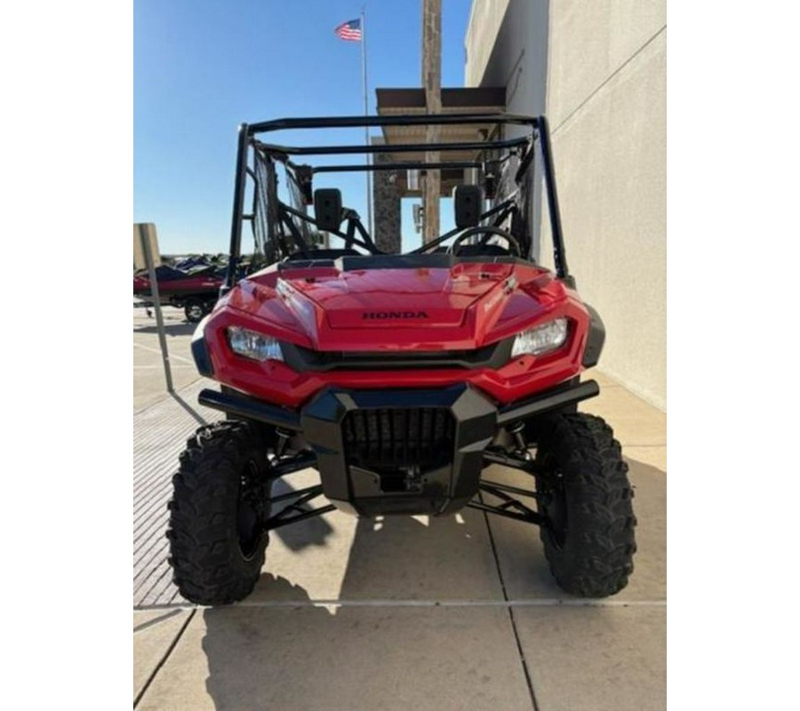 2025 Honda® Pioneer 1000-5 Deluxe