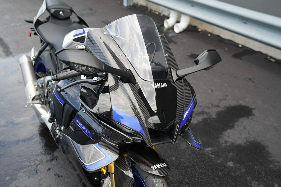 2026 Yamaha YZF-R1M