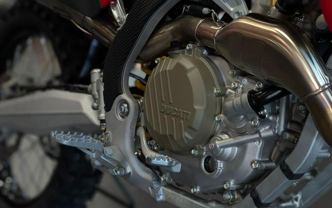 2026 Ducati Desmo450 MX