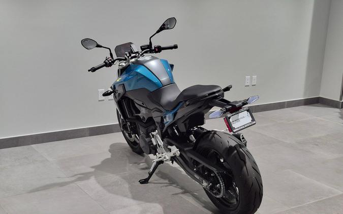 2026 BMW F 900 R