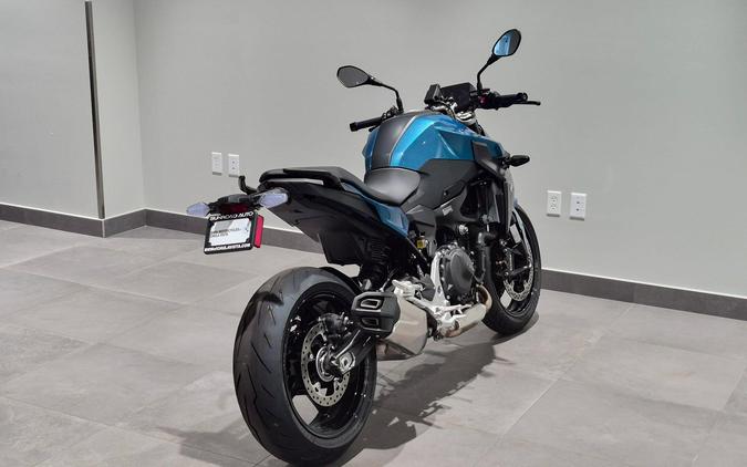 2026 BMW F 900 R
