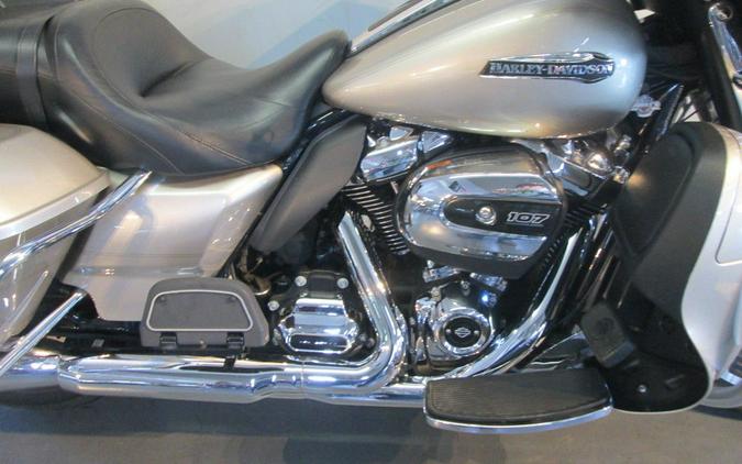 2018 Harley-Davidson® FLHTCU - Electra Glide® Ultra Classic®