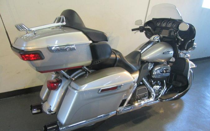 2018 Harley-Davidson® FLHTCU - Electra Glide® Ultra Classic®