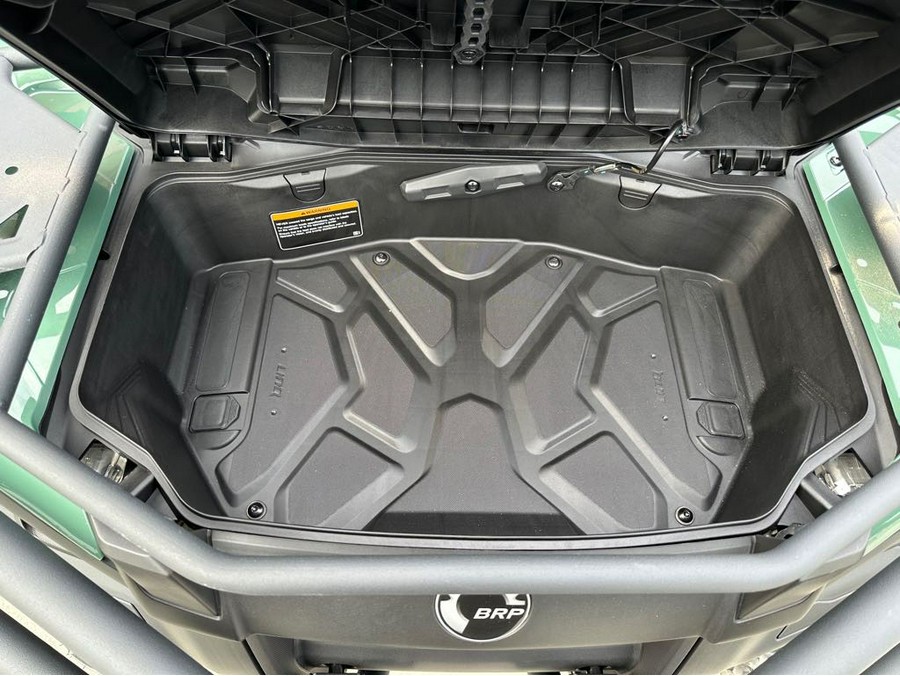 2025 Can-Am OUTLANDER PRO XU HD5