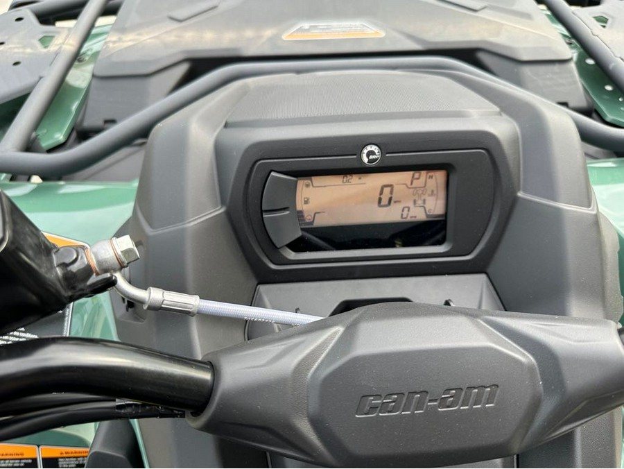 2025 Can-Am OUTLANDER PRO XU HD5