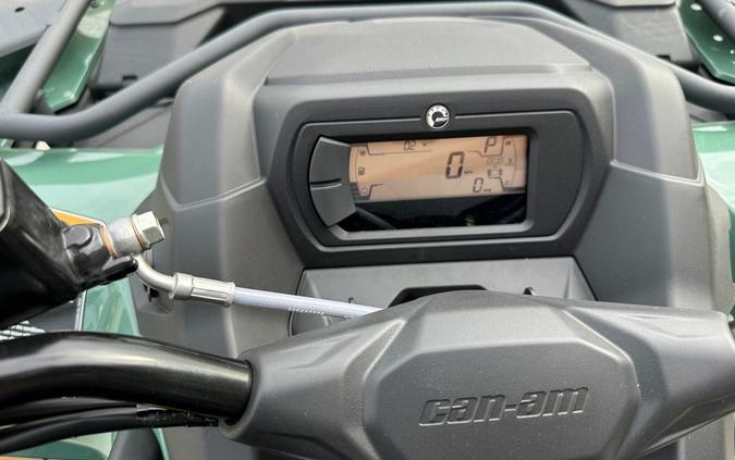 2025 Can-Am OUTLANDER PRO XU HD5