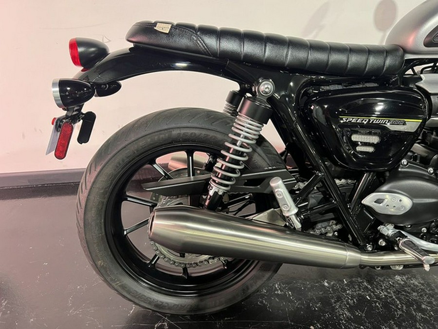 2023 Triumph Speed Twin 900 Matte Silver Ice