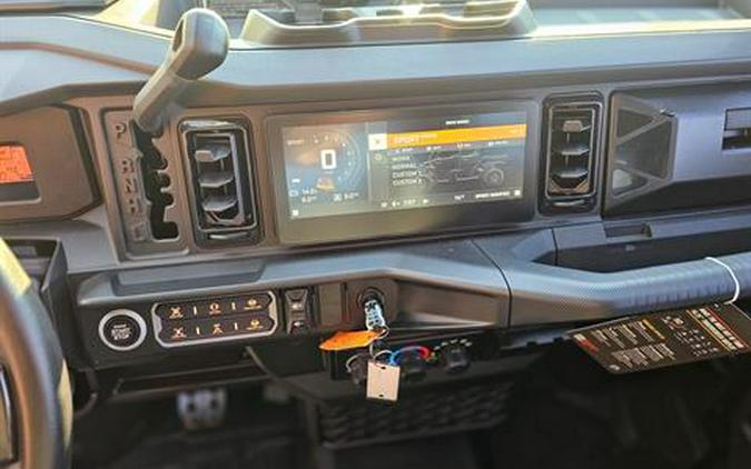 2026 Can-Am Defender MAX Limited HD11