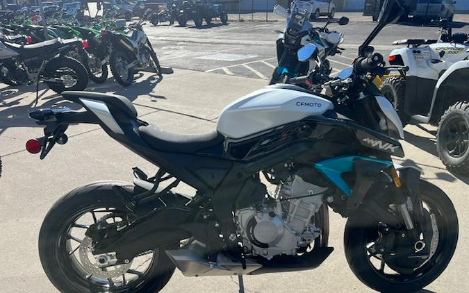 2026 CFMOTO NK 675