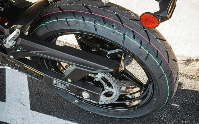 2026 Kawasaki Ninja® 500 SE ABS