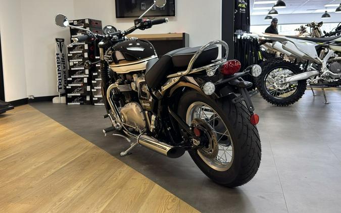 2026 Triumph Bonneville Speedmaster Sapphire Black