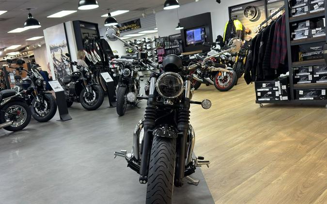 2026 Triumph Bonneville Speedmaster Sapphire Black