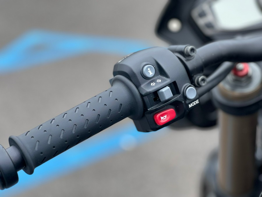 2017 Triumph Speed Triple S